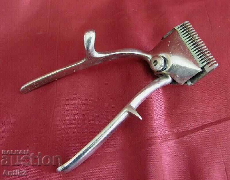 WWII D.R.P Clipper Germany with price 75.00 BGN | € 38.35 WWII D.R.P Clipper Germany with price 75.00 BGN | € 38.35