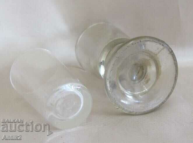 Delivery of 19th century Cups for Medicines 2 pcs. Delivery of 19th century Cups for Medicines 2 pcs.