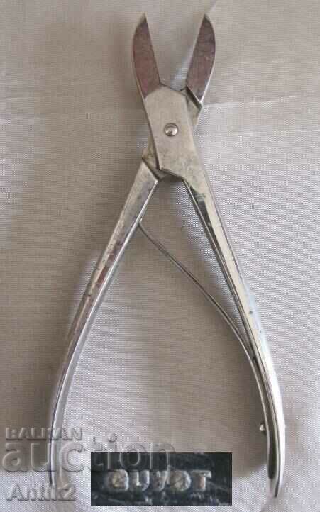 19th Century Medical Bone Cutting Instrument - 7