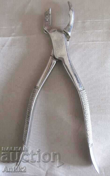 Auction 19th Century Medical Bone Cutting Instrument rare Auction 19th Century Medical Bone Cutting Instrument rare