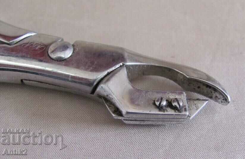 19th Century Medical Bone Cutting Instrument rare - 6 19th Century Medical Bone Cutting Instrument rare - 6