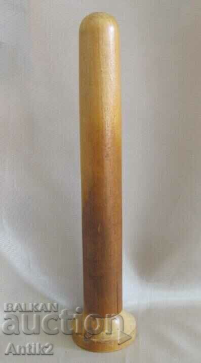 Container medical din lemn din secolul al XIX-lea cu eprubetă cu preț 30.00 BGN | € 15.34