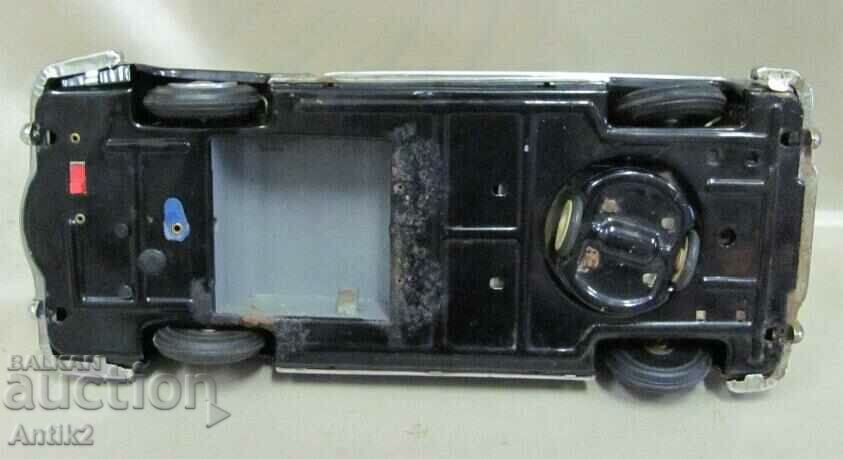 Delivery of Metal Car Model - ME630 Delivery of Metal Car Model - ME630