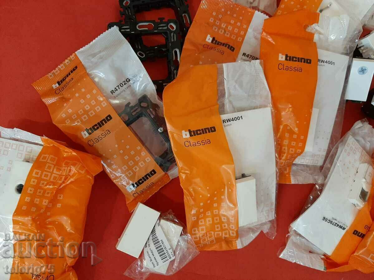 BTICINO Classia Keys/Contacts/TV/RG45-White/Black - 6 BTICINO Classia Keys/Contacts/TV/RG45-White/Black - 6