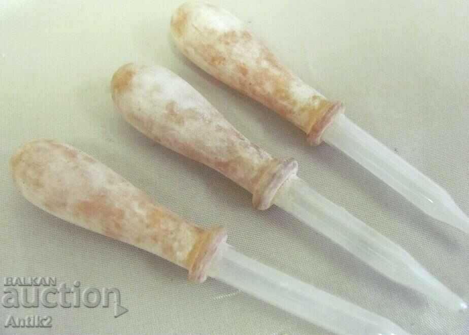 Delivery of WWII Medical Medicine Dispensers