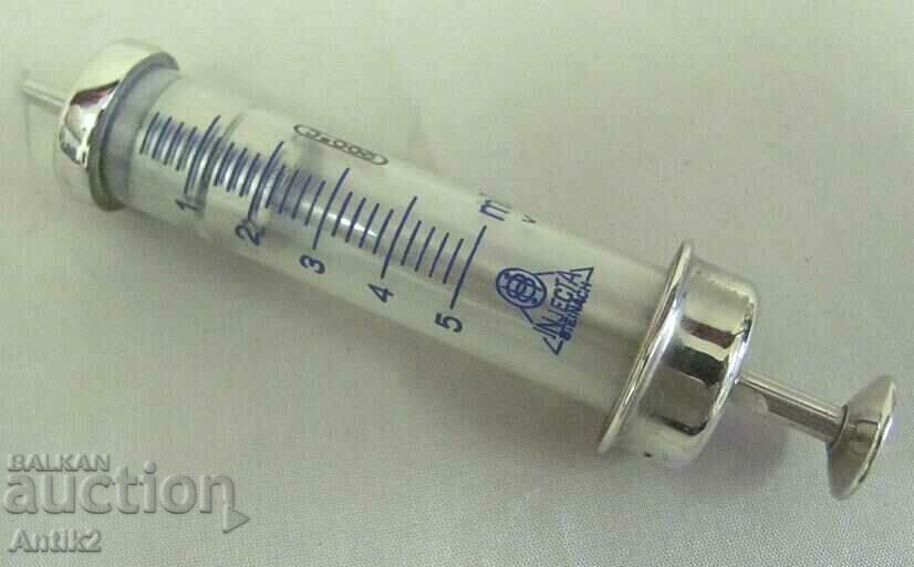 Σύριγγα Β' Παγκοσμίου Πολέμου σε Μεταλλικό Δοχείο 5cc - 5 Σύριγγα Β' Παγκοσμίου Πολέμου σε Μεταλλικό Δοχείο 5cc - 5