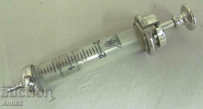 Delivery of WWII Syringe in Metal Container 2cc Delivery of WWII Syringe in Metal Container 2cc