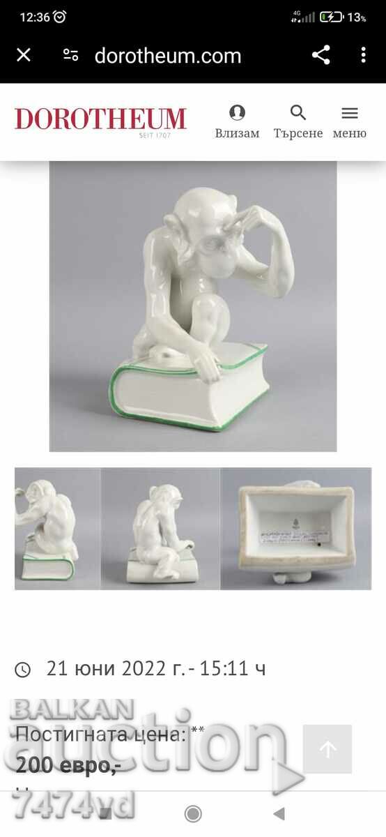EXTREMELY RARE PORCELAIN PLASTIC DARWIN'S MONKEY - 7 EXTREMELY RARE PORCELAIN PLASTIC DARWIN'S MONKEY - 7