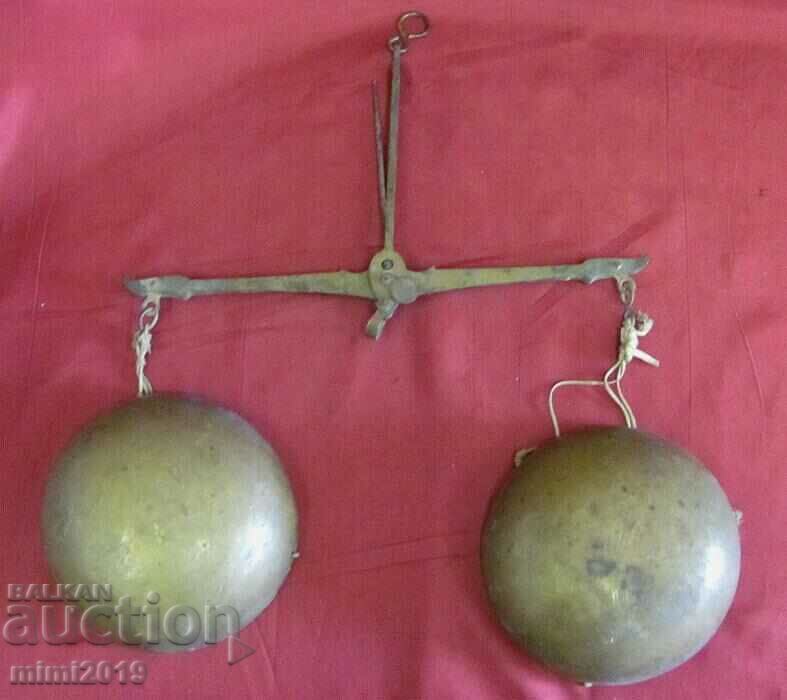 Licitație Cantar de medicină din bronz din secolul al XIX-lea