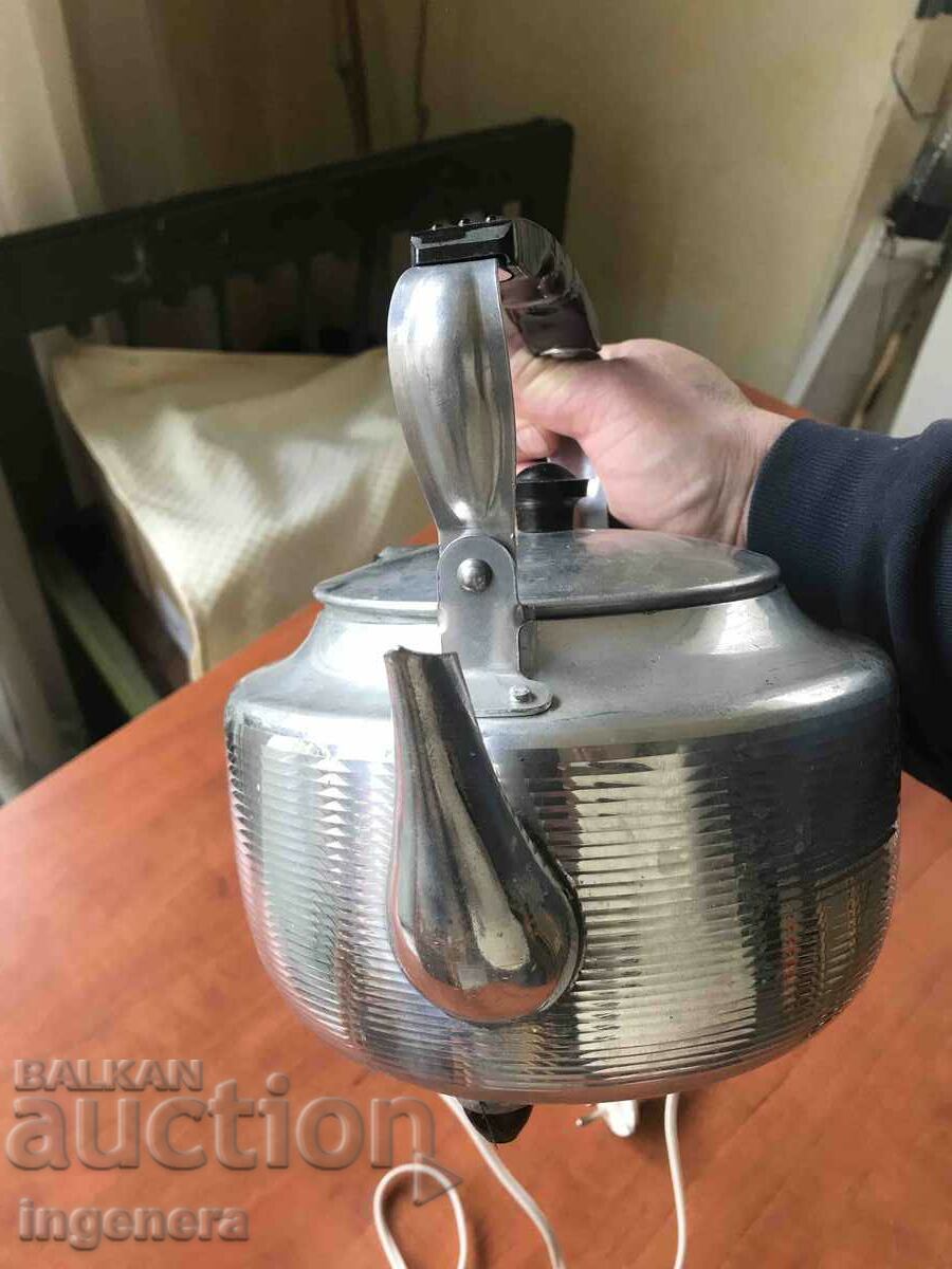 METAL KETTLE 1983 NEW WITH USSR CORD - 5 METAL KETTLE 1983 NEW WITH USSR CORD - 5