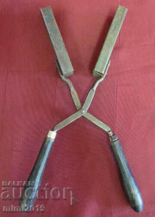 Аукцион 19 век Маша за Коса метал и дърво Аукцион 19 век Маша за Коса метал и дърво