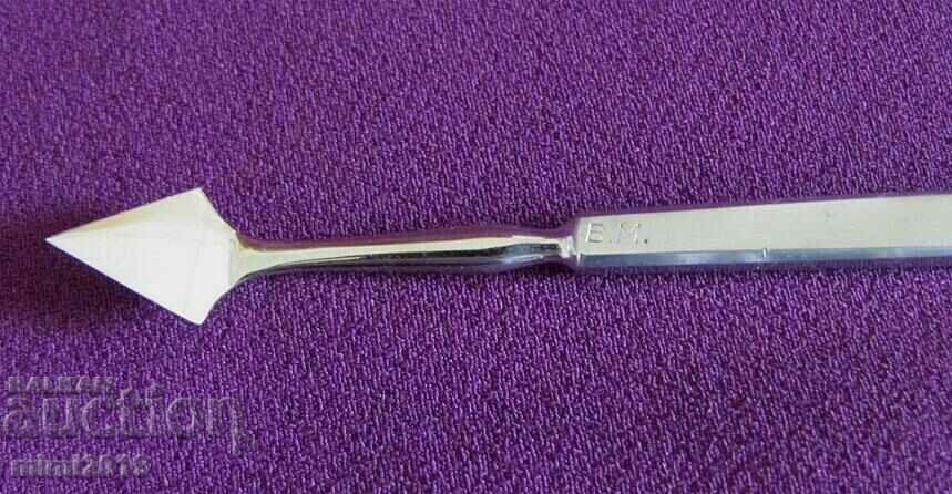 Auction 40's Medical Instrument for Eye Surgery Auction 40's Medical Instrument for Eye Surgery