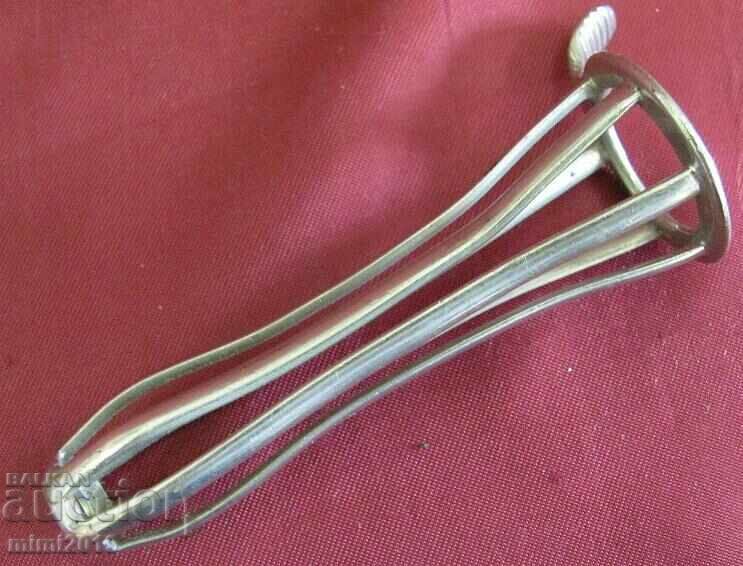 19th Century Medical Specula with price 40.00 BGN | € 20.45 19th Century Medical Specula with price 40.00 BGN | € 20.45