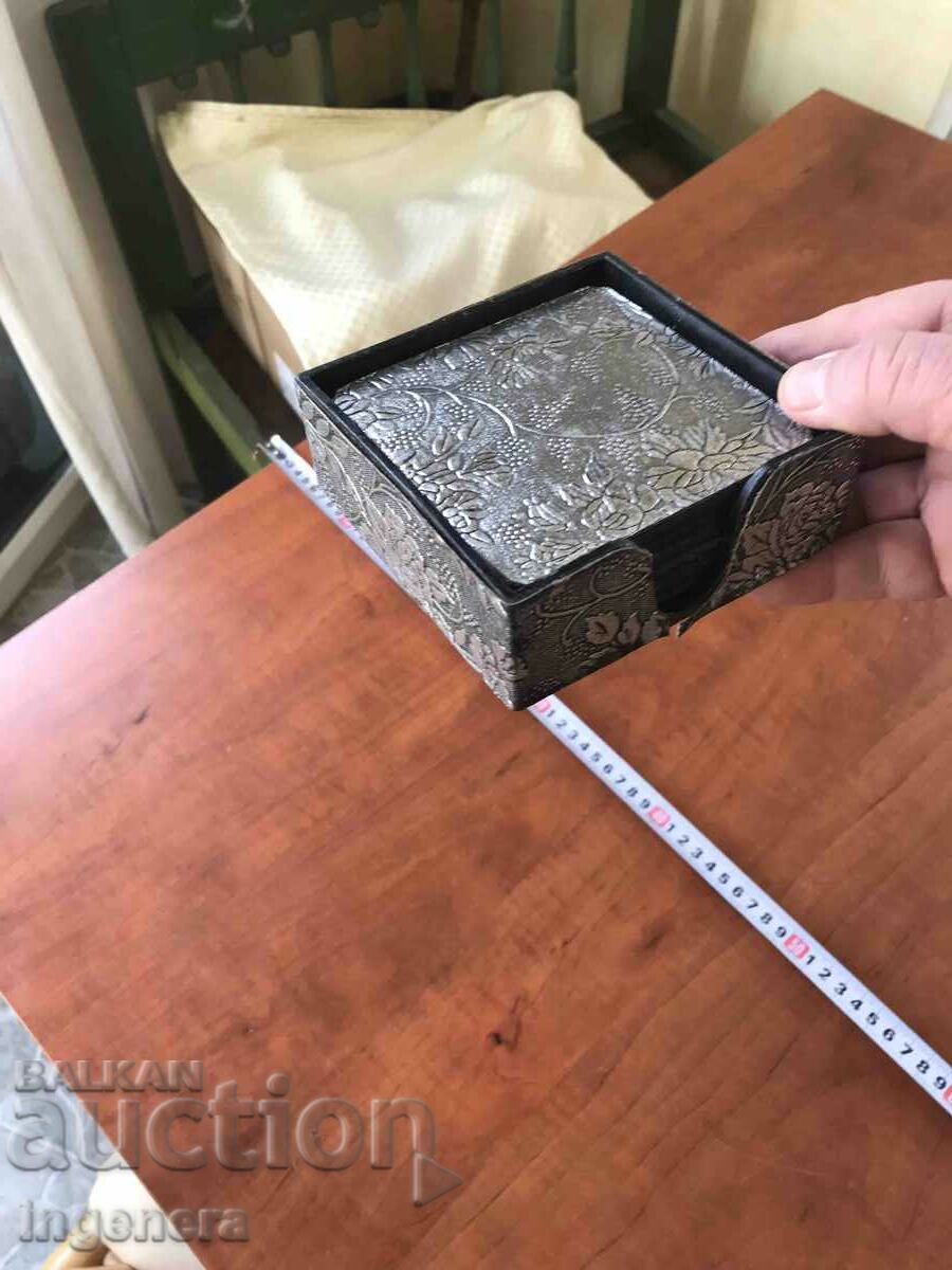 Licitație CALDE PAD-6 BUC. ÎNTR-O CUTIE Licitație CALDE PAD-6 BUC. ÎNTR-O CUTIE