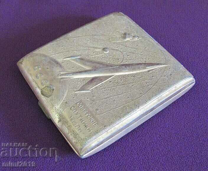 Auction 1957 Snuffbox for Cigarettes Russia Auction 1957 Snuffbox for Cigarettes Russia