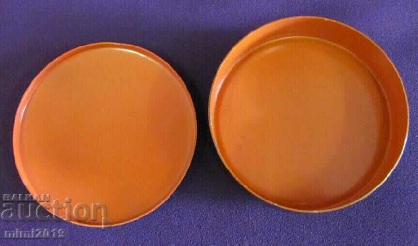 Delivery of Vintich Metal Jewelry Box Delivery of Vintich Metal Jewelry Box