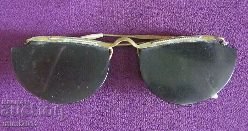 Γυναικεία γυαλιά της δεκαετίας του '30