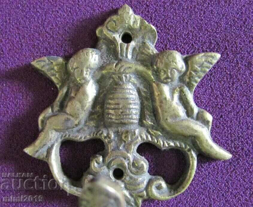 Auction 19th century Bronze Hanger with Figures of Angels Auction 19th century Bronze Hanger with Figures of Angels