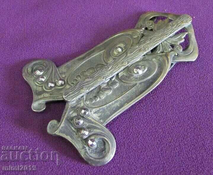 Art Nouveau Metal Silver Plated Bronze Belt Buckle with price 150.00 BGN | € 76.69 Art Nouveau Metal Silver Plated Bronze Belt Buckle with price 150.00 BGN | € 76.69