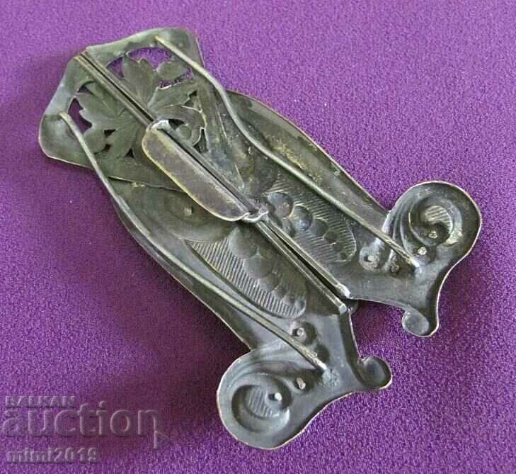Auction Art Nouveau Metal Silver Plated Bronze Belt Buckle Auction Art Nouveau Metal Silver Plated Bronze Belt Buckle
