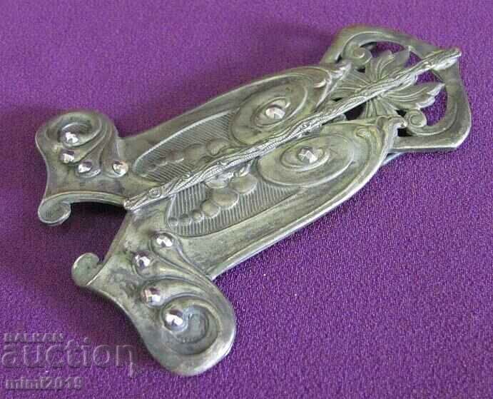 Доставка на Арт Нуво Метална Посребрена Бронзова Катарама за Колан Доставка на Арт Нуво Метална Посребрена Бронзова Катарама за Колан