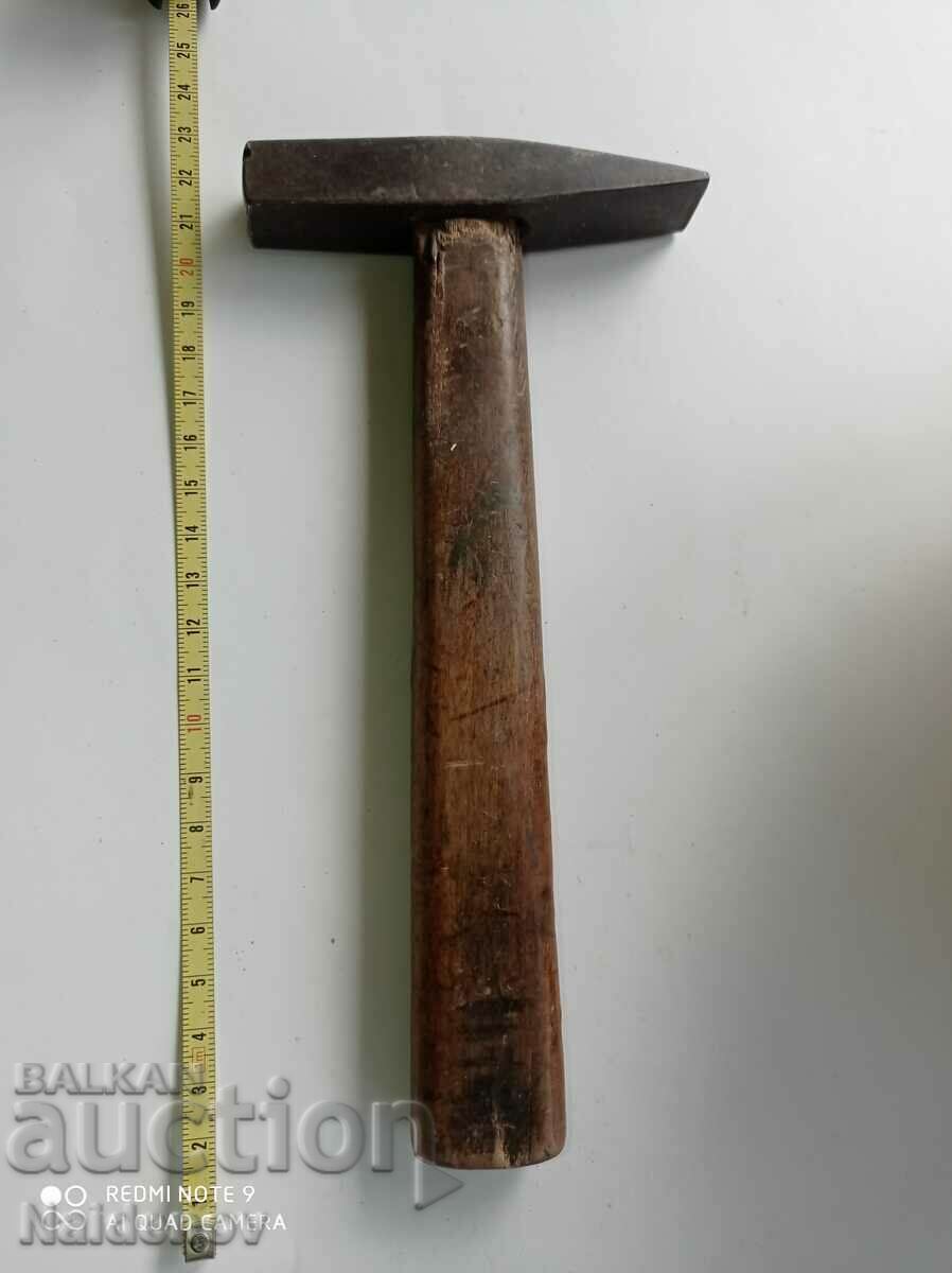 Hammer from the soca