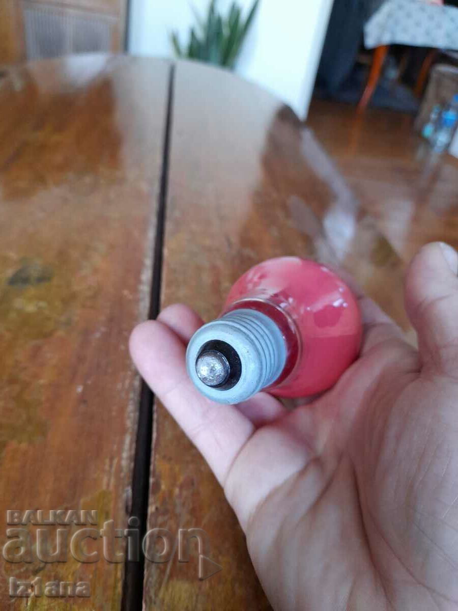 Delivery of Old electric color bulb Delivery of Old electric color bulb