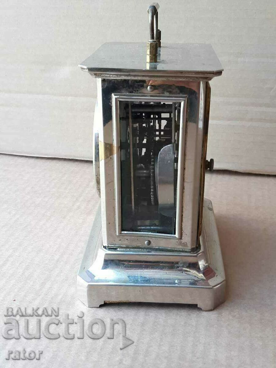 Ceas de birou cu lanterna JOKER - JUNGHANS, functioneaza cu preț 209.99 BGN | € 107.37 Ceas de birou cu lanterna JOKER - JUNGHANS, functioneaza cu preț 209.99 BGN | € 107.37