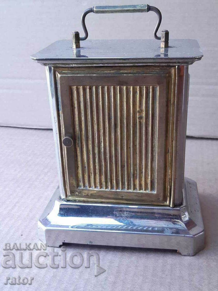 Licitație Ceas de birou cu lanterna JOKER - JUNGHANS, functioneaza Licitație Ceas de birou cu lanterna JOKER - JUNGHANS, functioneaza