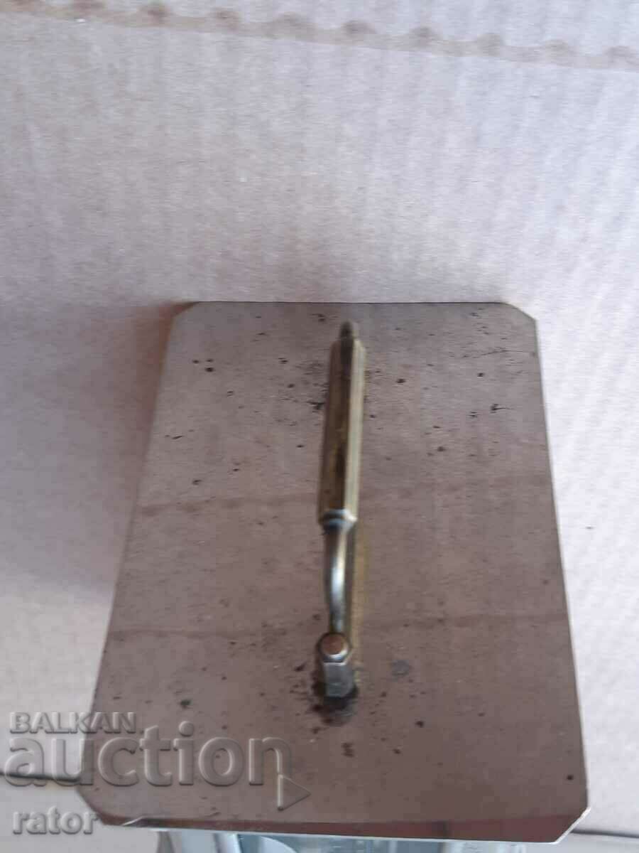 Livrarea Ceas de birou cu lanterna JOKER - JUNGHANS, functioneaza Livrarea Ceas de birou cu lanterna JOKER - JUNGHANS, functioneaza