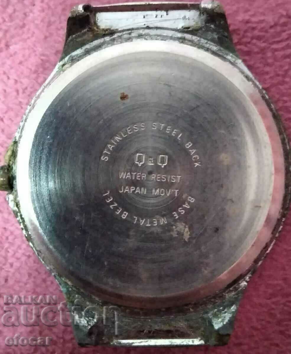 clock QQ with price 1.00 BGN | € 0.51 clock QQ with price 1.00 BGN | € 0.51