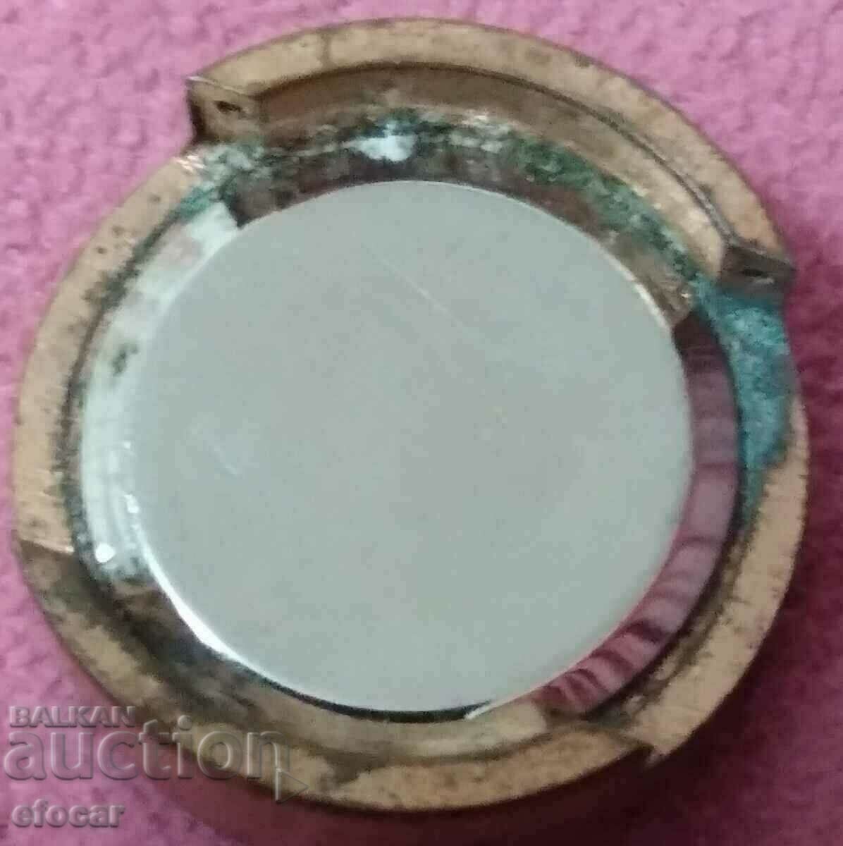 clock with price 1.00 BGN | € 0.51 clock with price 1.00 BGN | € 0.51