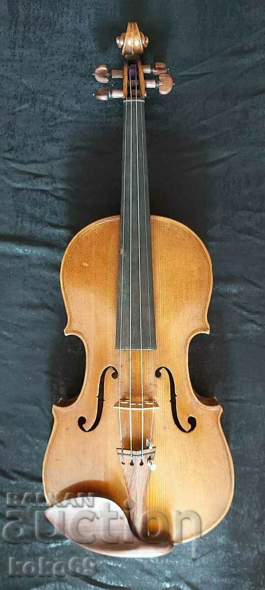 Old German Violin 4/4