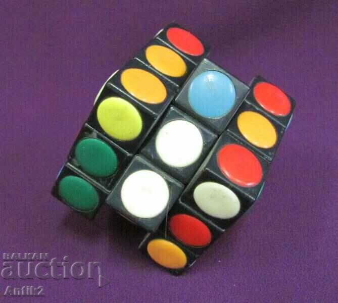 Delivery of Rubik's Cube