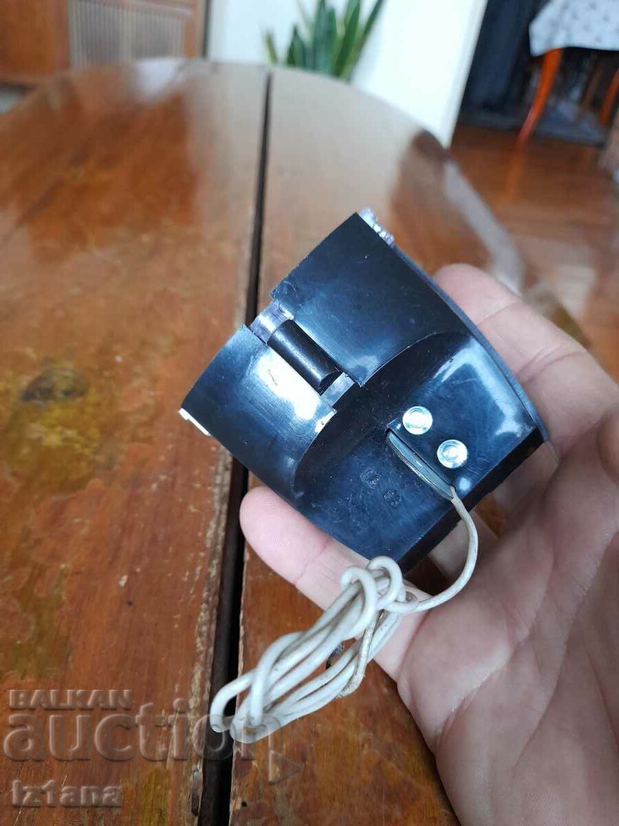 Delivery of Bicycle headlight, wheel Delivery of Bicycle headlight, wheel