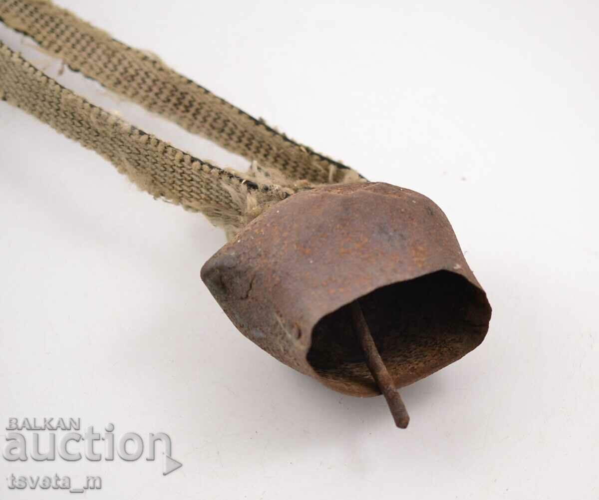 Delivery of BIG BOY, BELL, BELL, CHAN Delivery of BIG BOY, BELL, BELL, CHAN