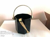 Frumoasa inghetata frantuzeasca