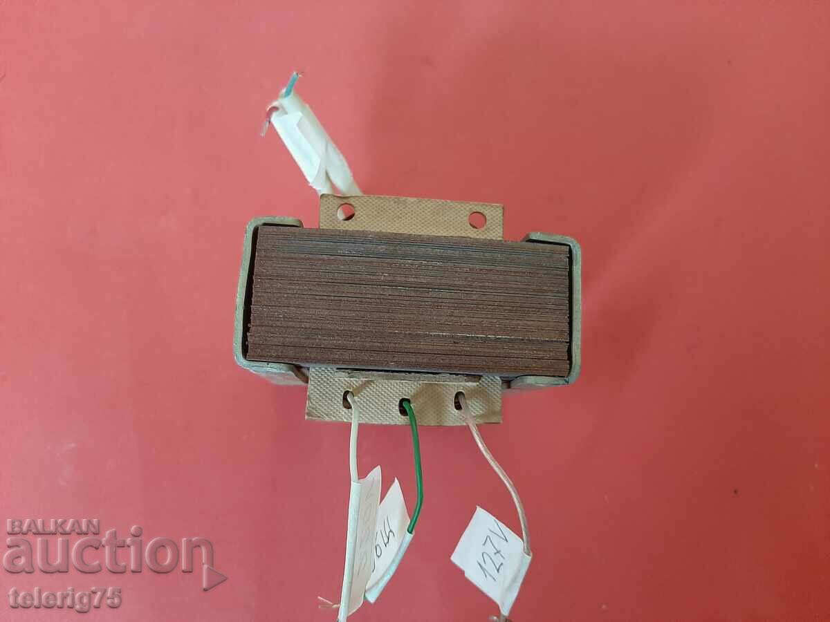 Transformator rus/sovietic 220V/6V si 127V/6V cu preț 16.00 BGN | € 8.18
