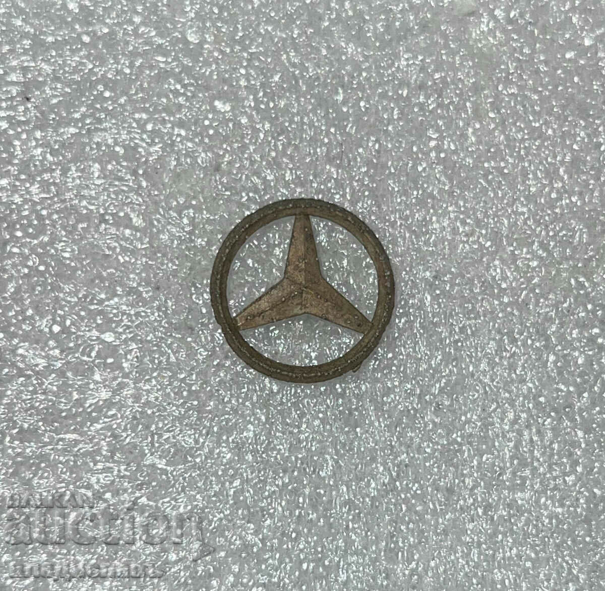 σήμα Αυτοκίνητα Mercedes Γερμανίας χωρίς κούμπωμα!