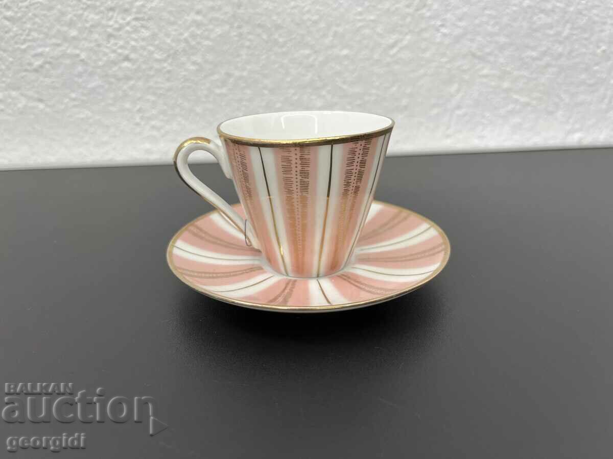 Porcelain cup favorite. #5207