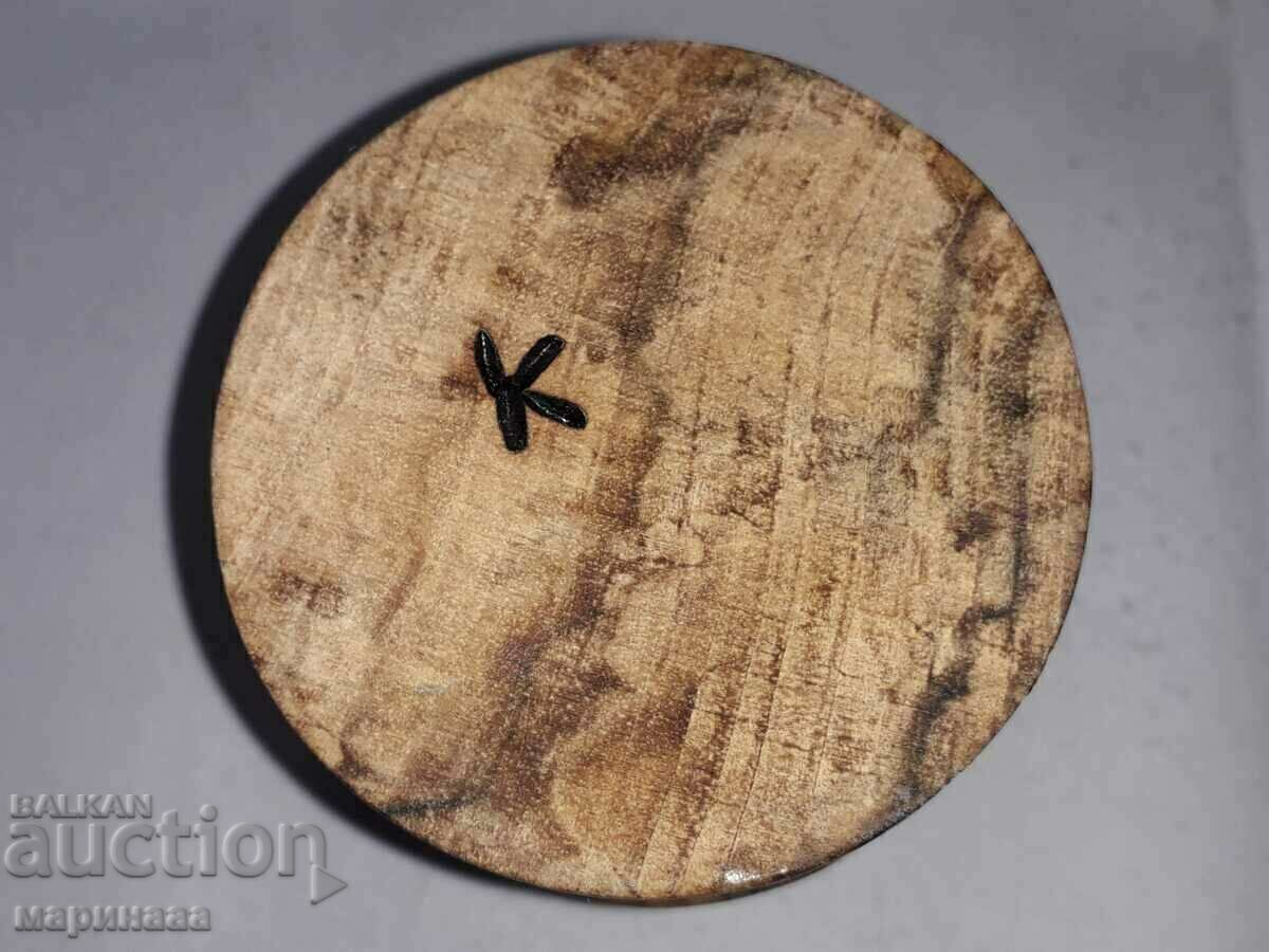 VASE. EXOTIC WOOD - 5