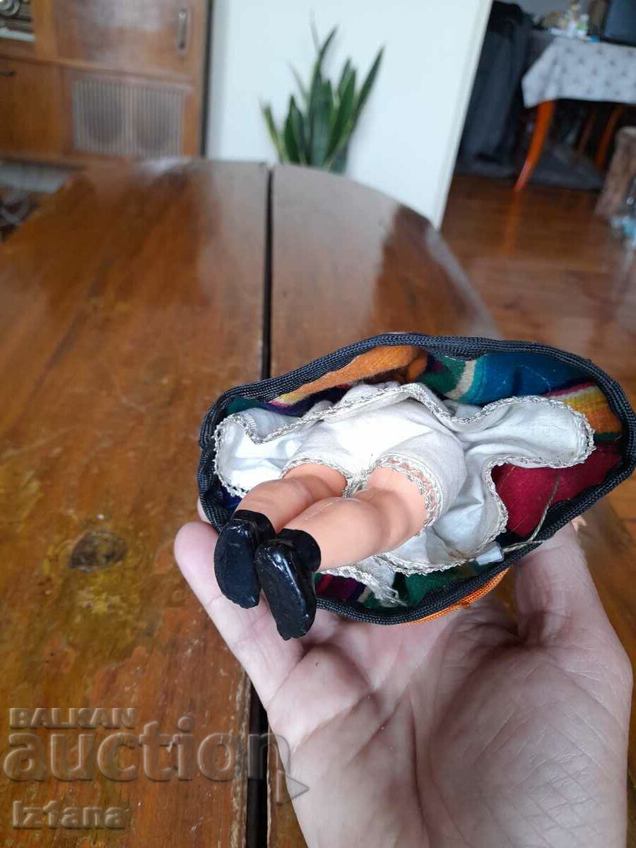 Delivery of Old doll