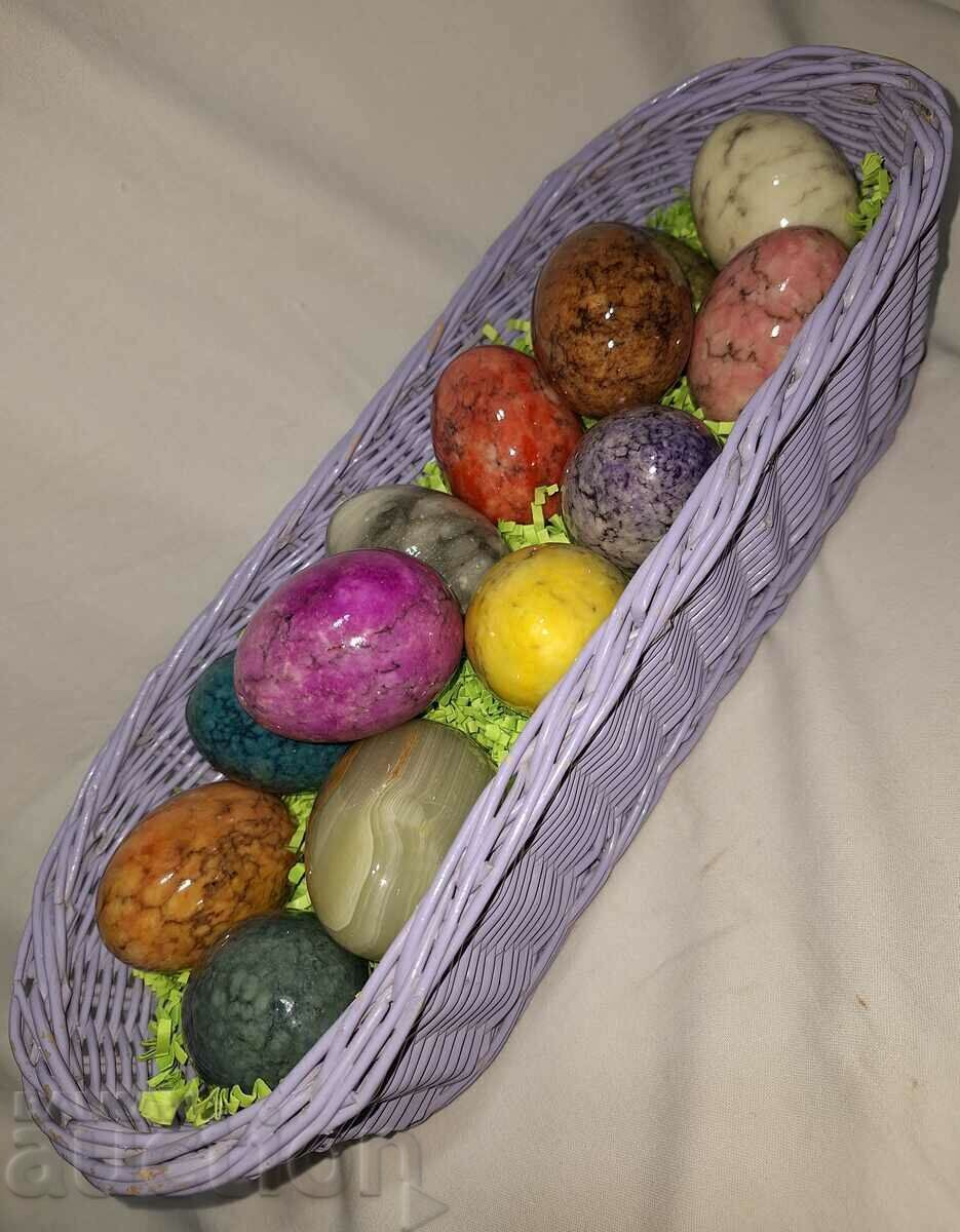 Auction  Onyx Egg Basket--13 pieces