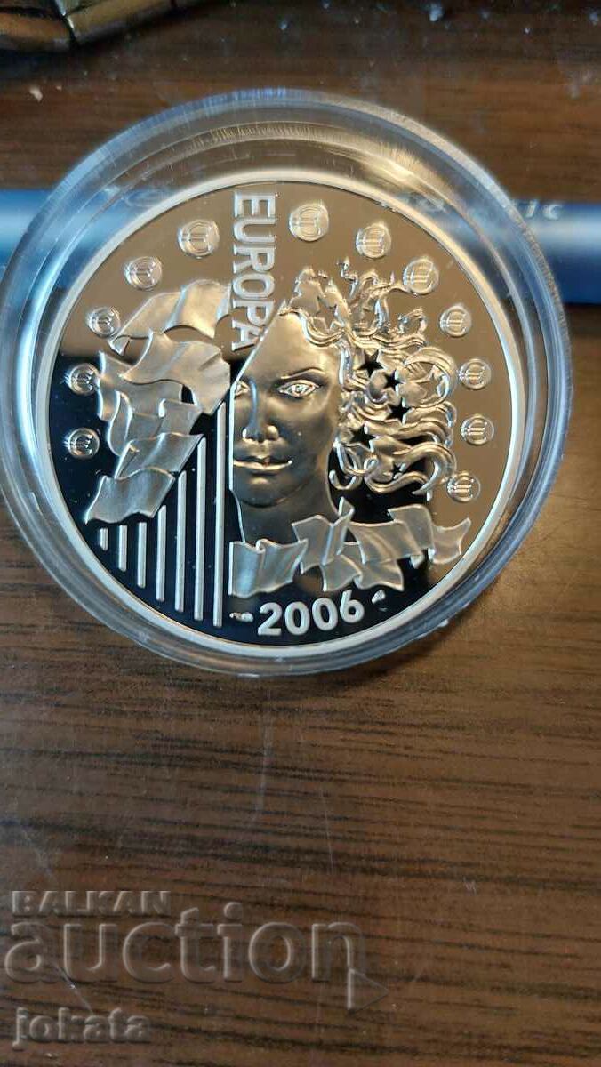 1 1/2 euro silver