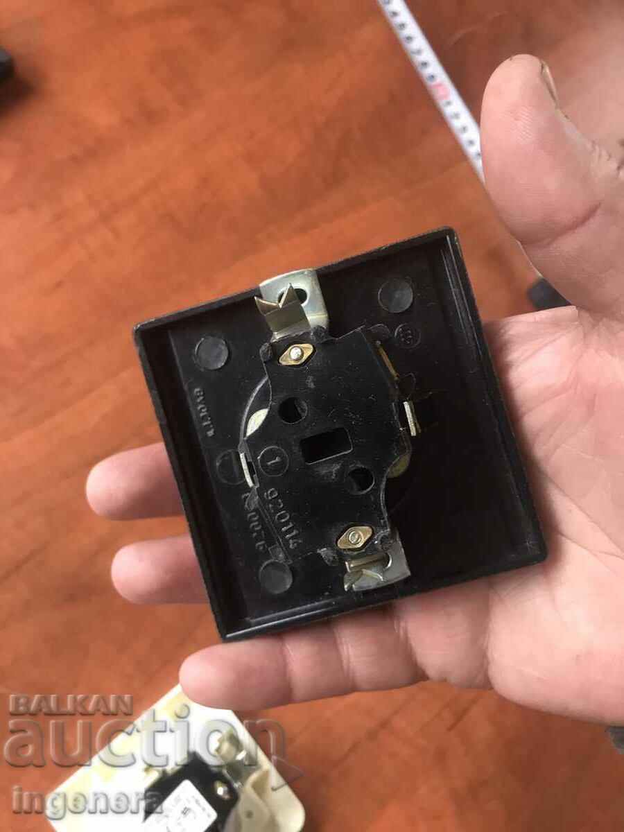 Auction ELECTRICAL CONTACT RETRO-2 NO. Auction ELECTRICAL CONTACT RETRO-2 NO.