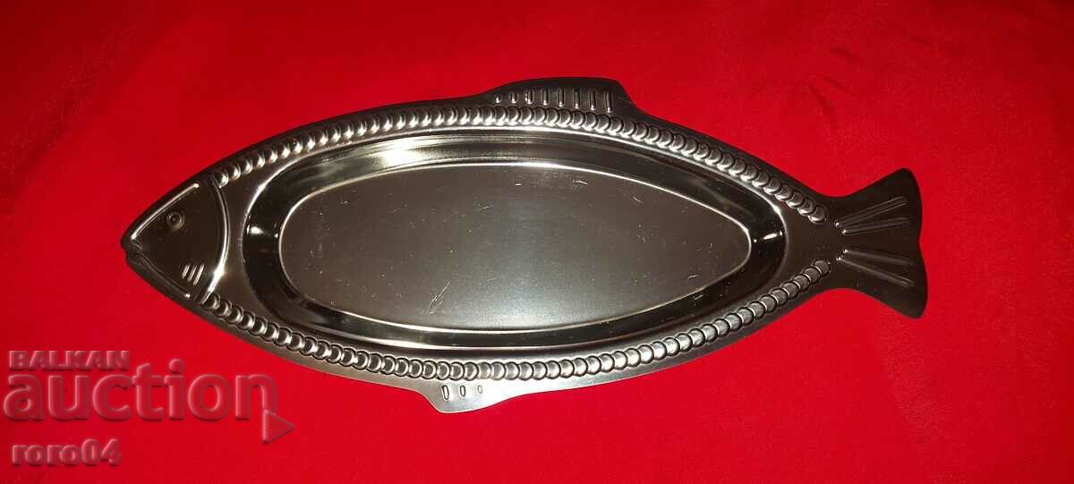 FISH PLATE - NEW with price 15.00 BGN | € 7.67 FISH PLATE - NEW with price 15.00 BGN | € 7.67
