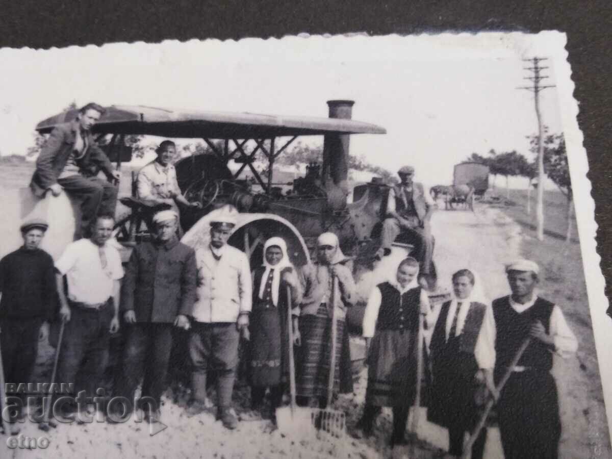 Auction  Lovech-SOCIAL PHOTOS-ROAD CONSTRUCTION, PHOTO