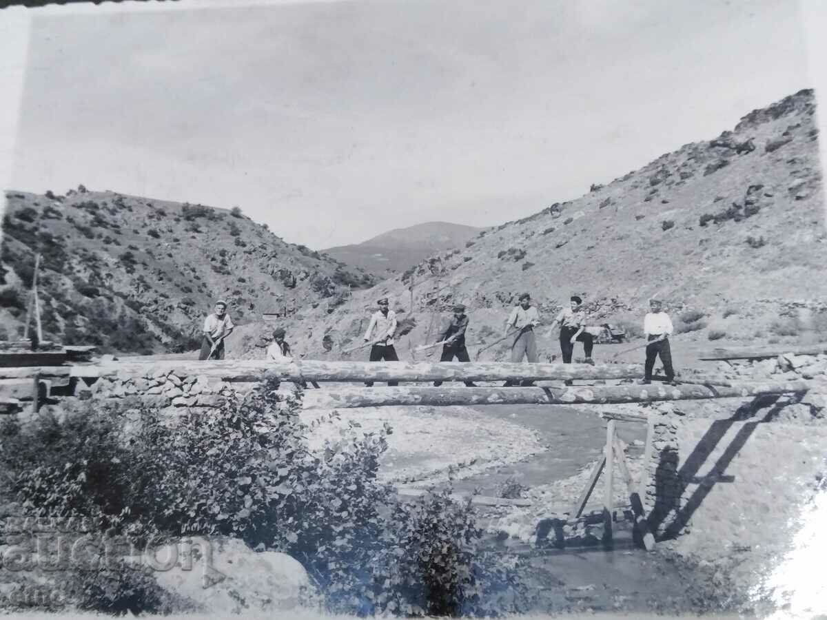 Auction REASON-SOCIAL PHOTOS-ROAD CONSTRUCTION, PHOTO Auction REASON-SOCIAL PHOTOS-ROAD CONSTRUCTION, PHOTO