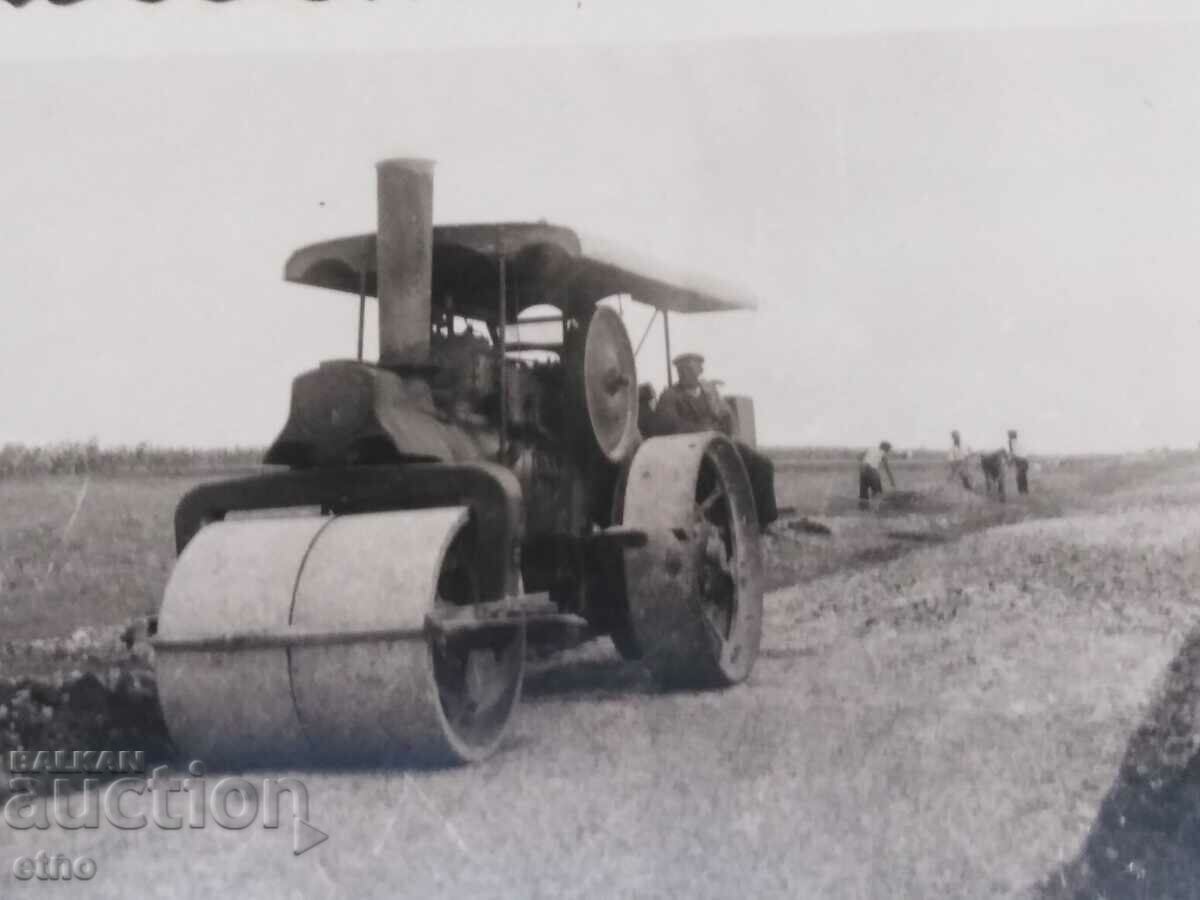 Montana, Oryahovo-SOCIAL PHOTOS-ROAD CONSTRUCTION, PHOTO with price 20.00 BGN | € 10.23 Montana, Oryahovo-SOCIAL PHOTOS-ROAD CONSTRUCTION, PHOTO with price 20.00 BGN | € 10.23