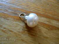 locket - pendant - pearl